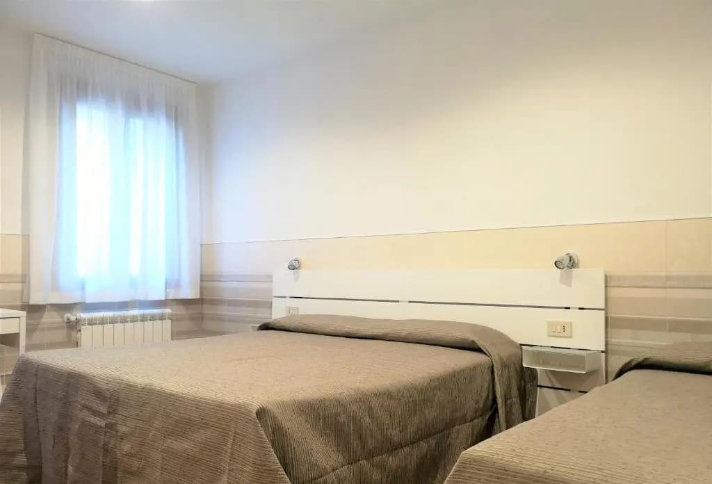 Hotel Rossi - photo 4