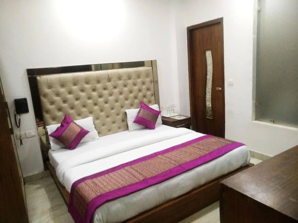 Hotel Indo continental - photo 4