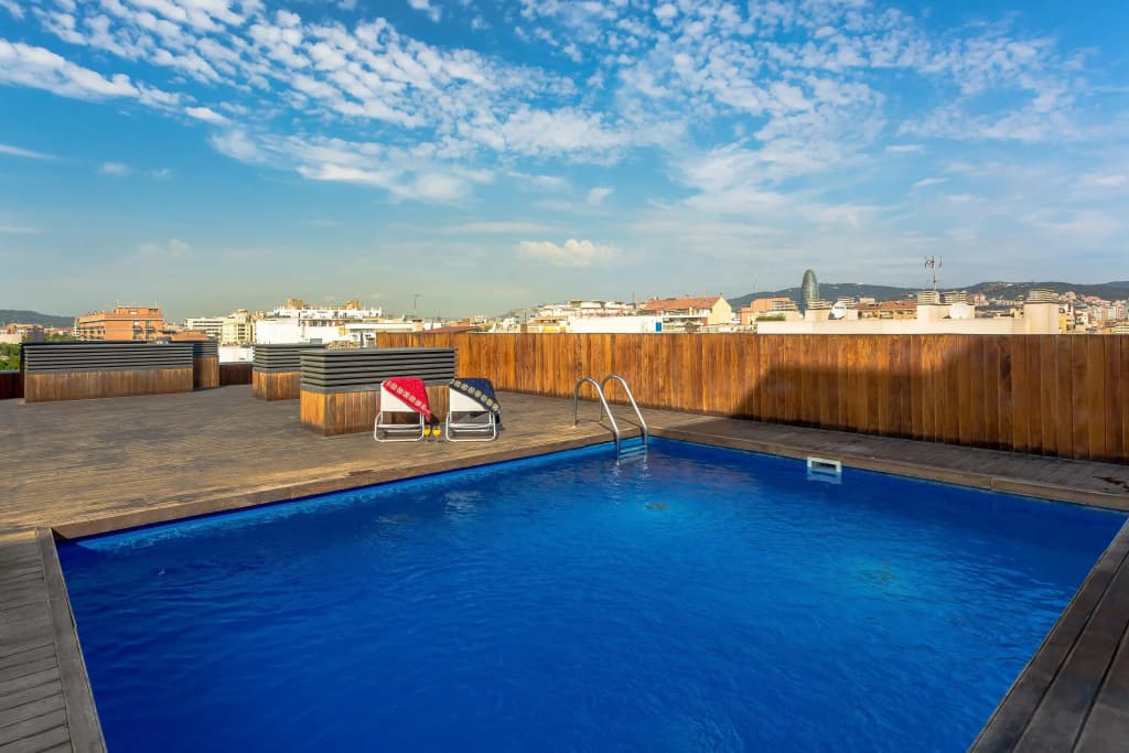 1 BR Rambla Suite & 2 Pools Rooftop Terrace Sea View - HOA 42152 - photo 12
