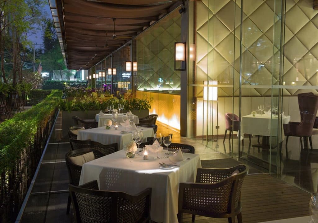Hansar Bangkok Hotel - photo 26