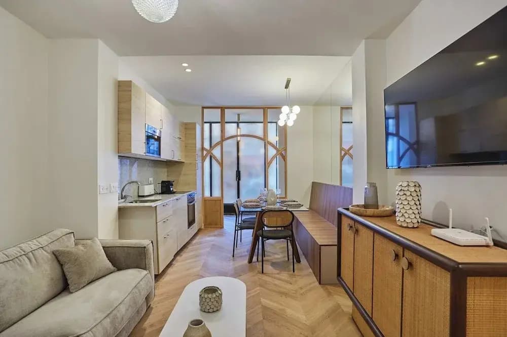 Spacious Apartment With AC - Center of Paris - photo 6
