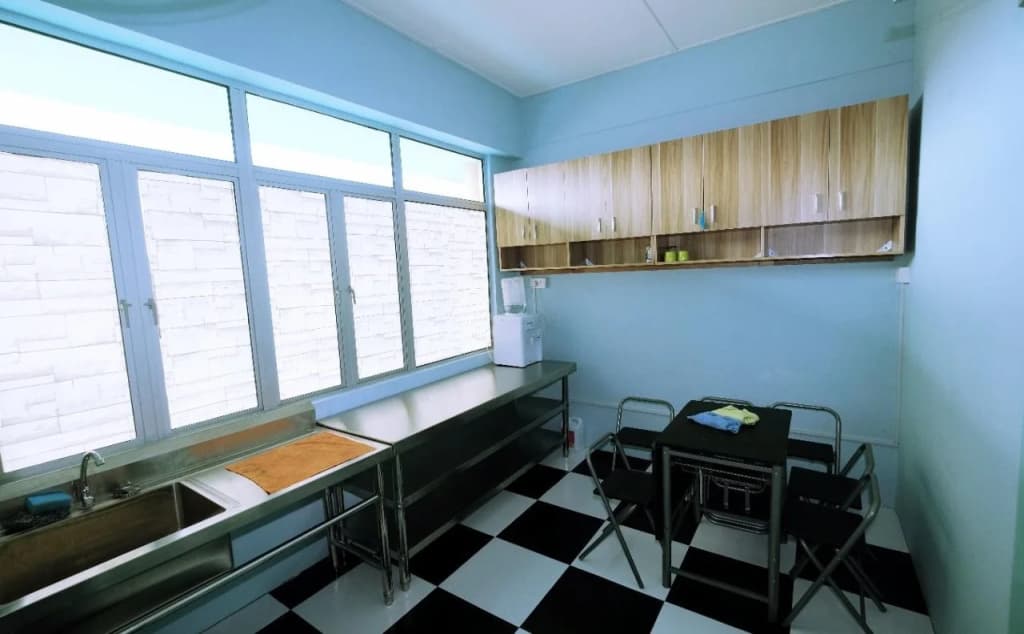 Audrey Capsule Hostel - photo 21