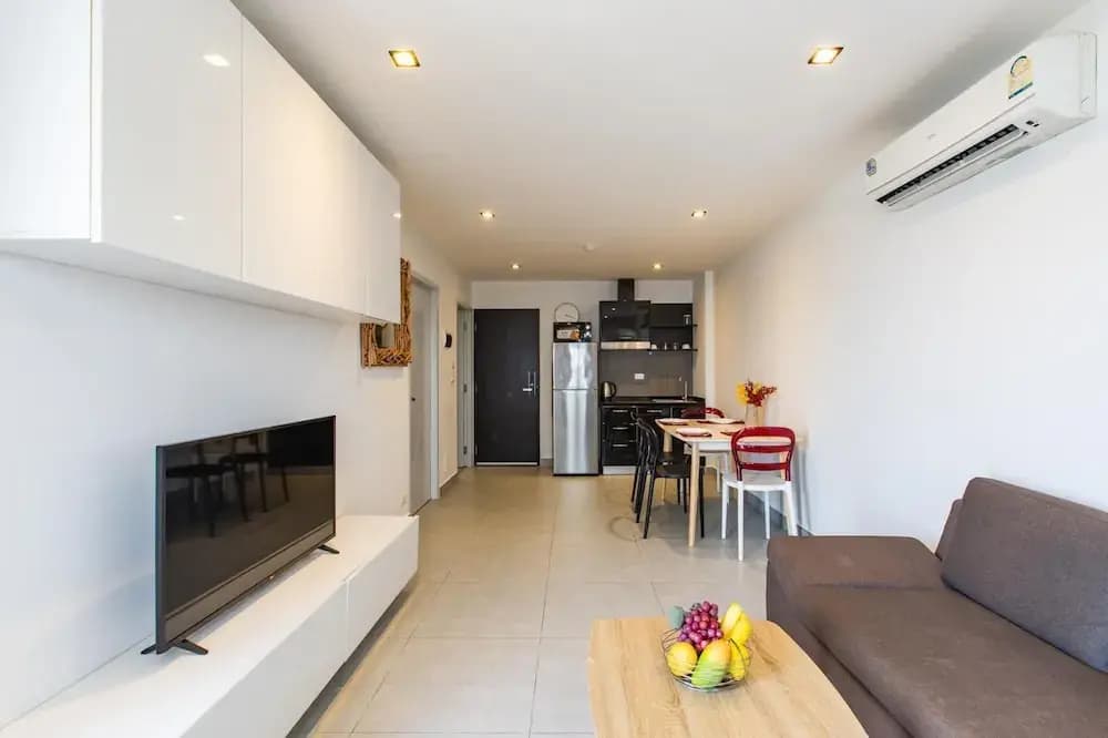 Modern Condo - 1BR T1-401 - photo 8