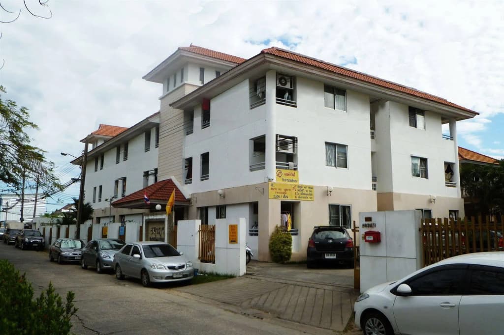Thanapa Apartment - photo 6