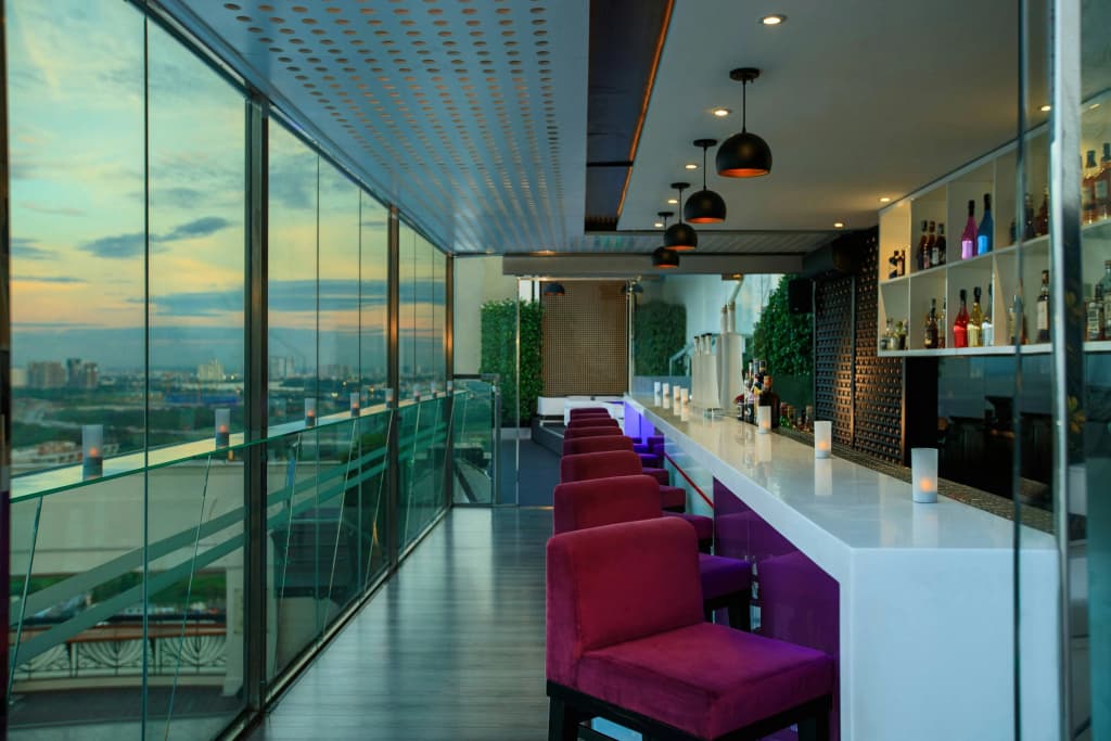 Renaissance Riverside Hotel Saigon - photo 36