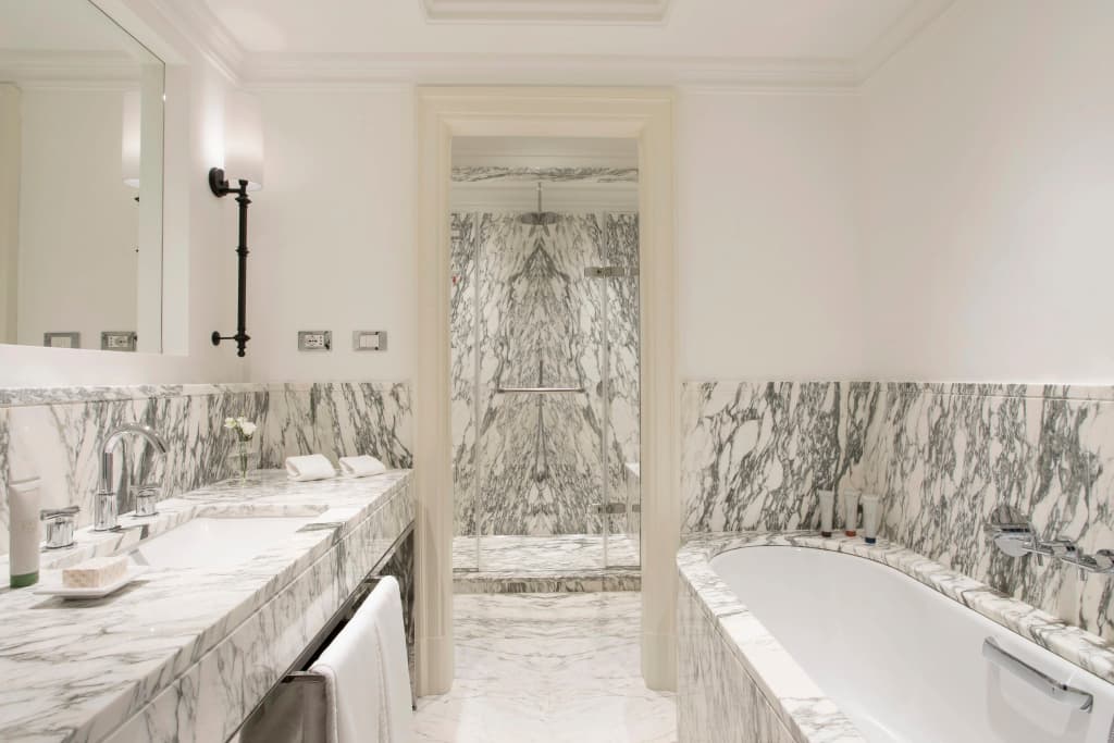 De Russie Hotel - photo 11