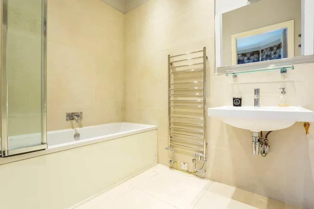 Stylish Tulse Hill - photo 9