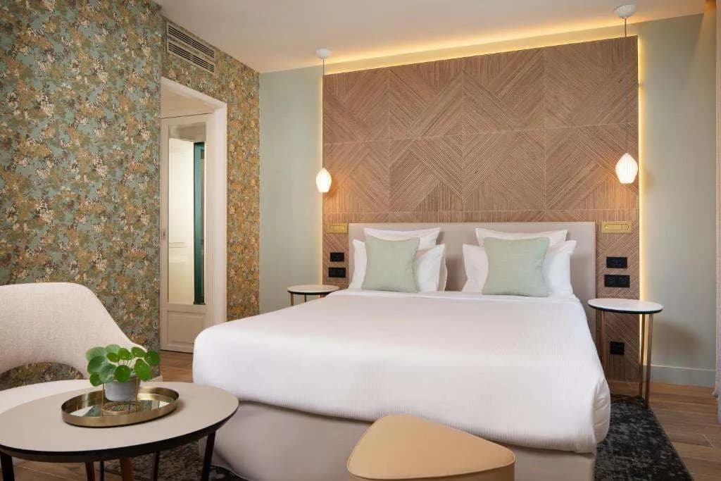Hotel Des Champs Elysees - photo 28