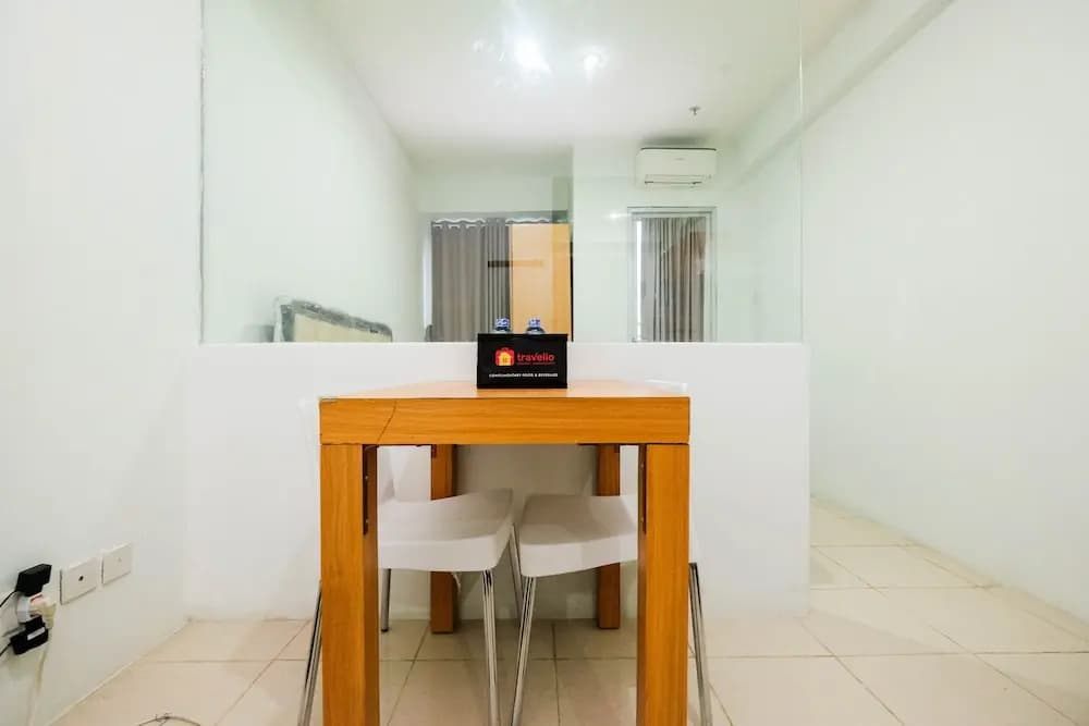 Comfortable And Homey Studio At Titanium Square Apartment - photo 9