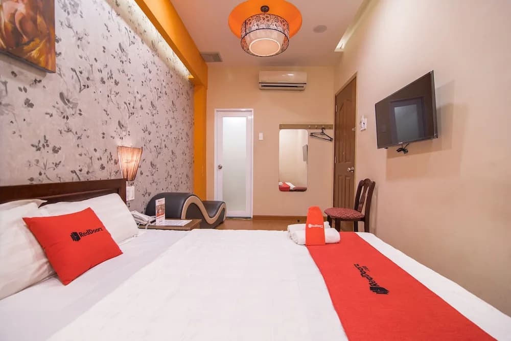 Reddoorz Duong Ba Trac Street - main photo