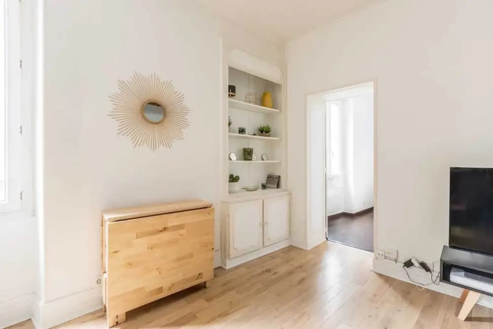 Beautiful Apartment for 4 People in the 15th - photo 2