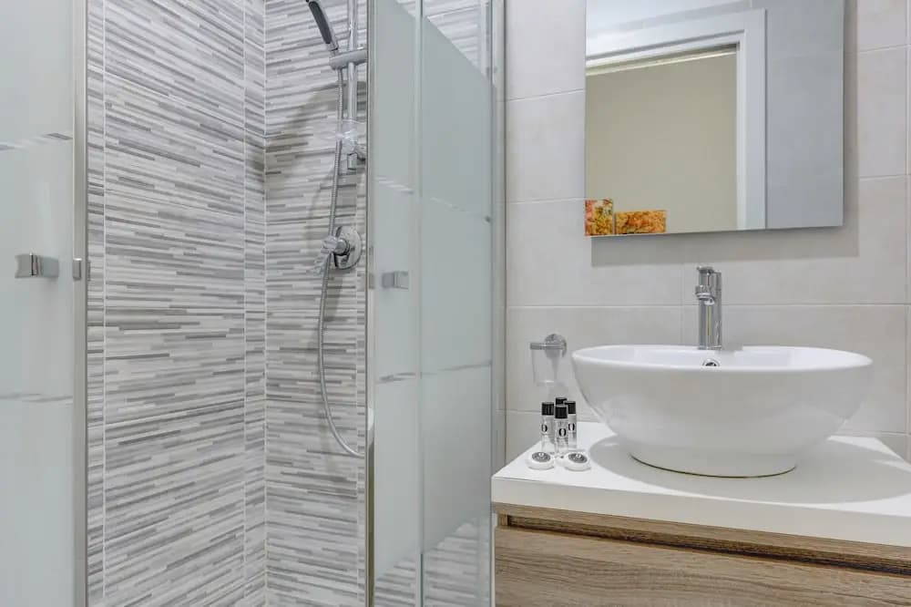 Voyager House - photo 9