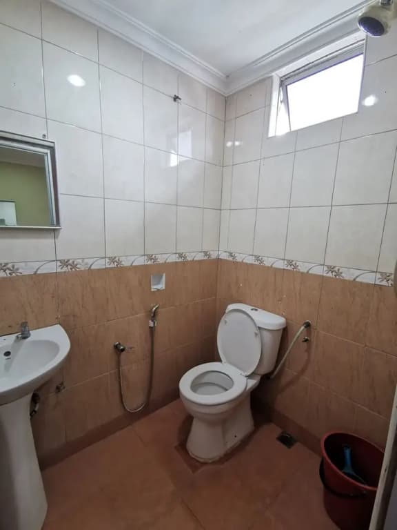 OYO 89817 Hotel Sura - photo 10