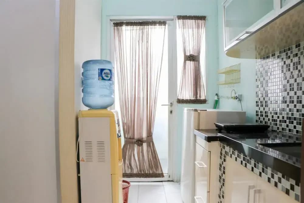 Nice Designed 2Br Menteng Square Apartment - photo 6