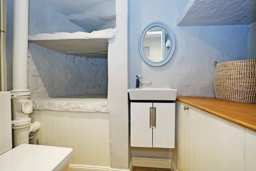 JOIVY Vibrant City Centre 2-bed Apt. - photo 7