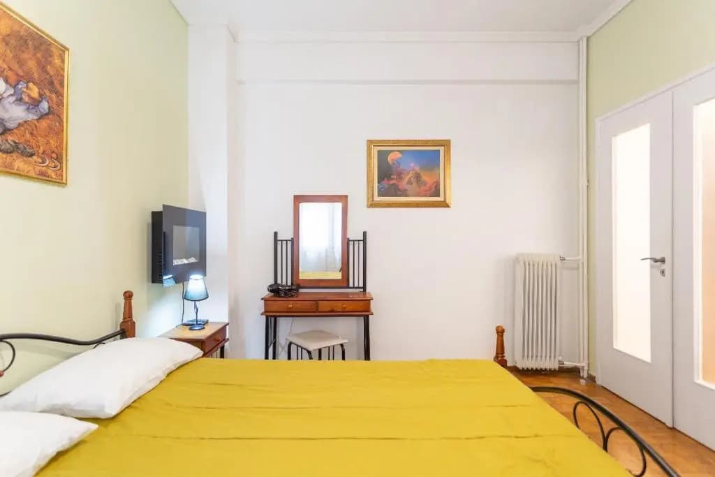 Athens Home 1 - photo 3