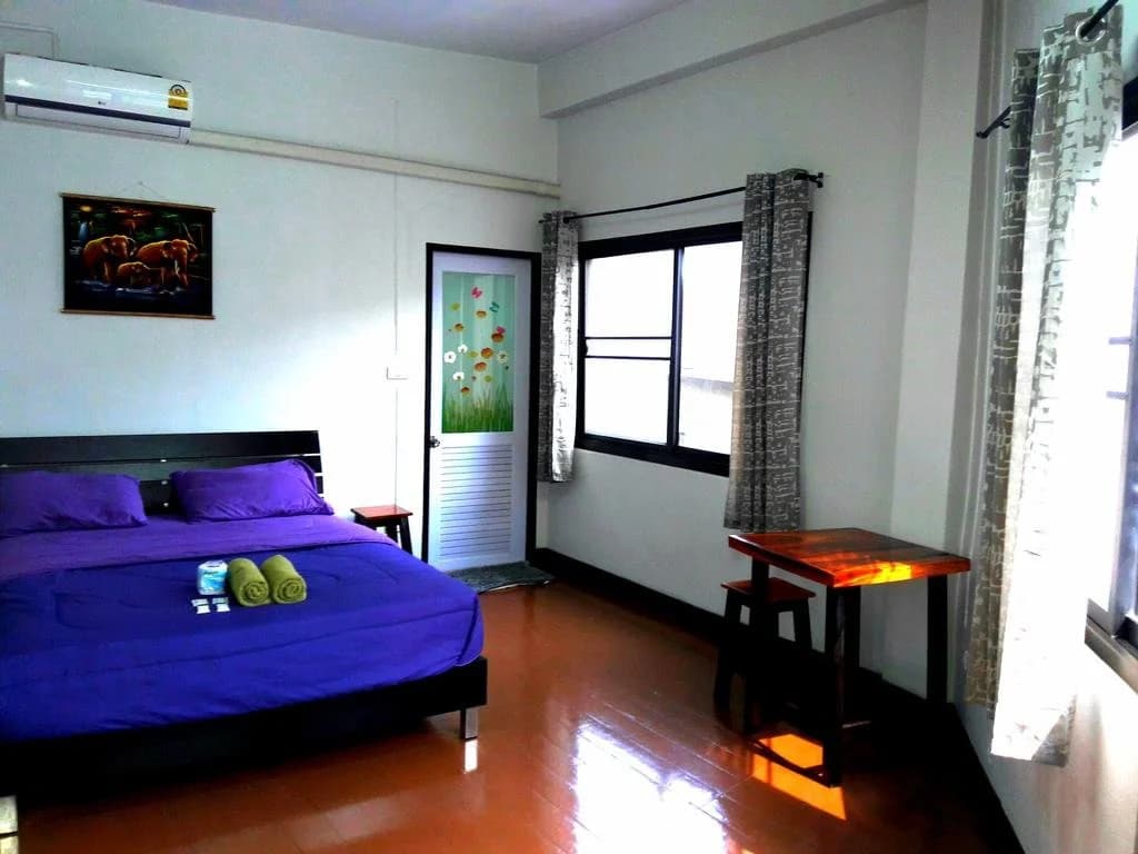 D & N hostel - photo 8