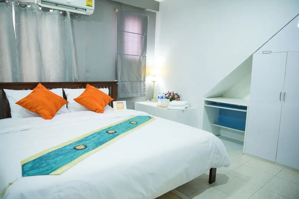 J2N Hostel - photo 3