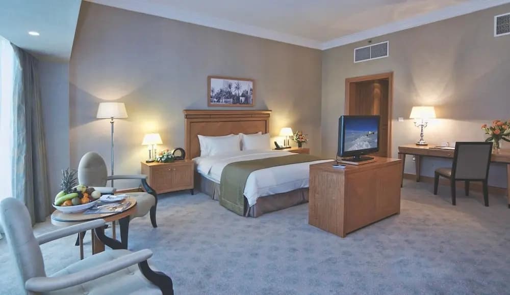 Wiseman Grand Hotel - photo 5