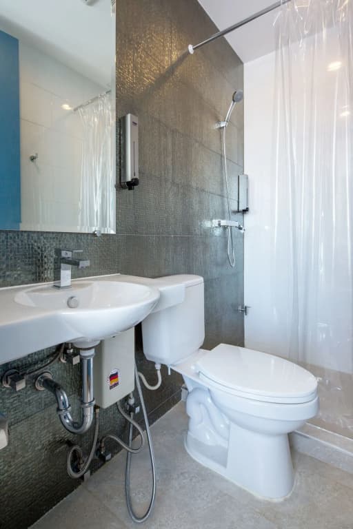 128 Room And Massage - photo 9
