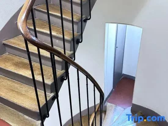 Premium family apartments for 5 near Champs-Élysées - photo 1