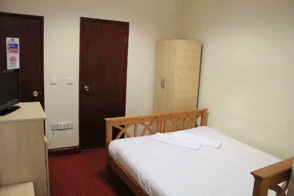 Olympia Hotel - photo 15