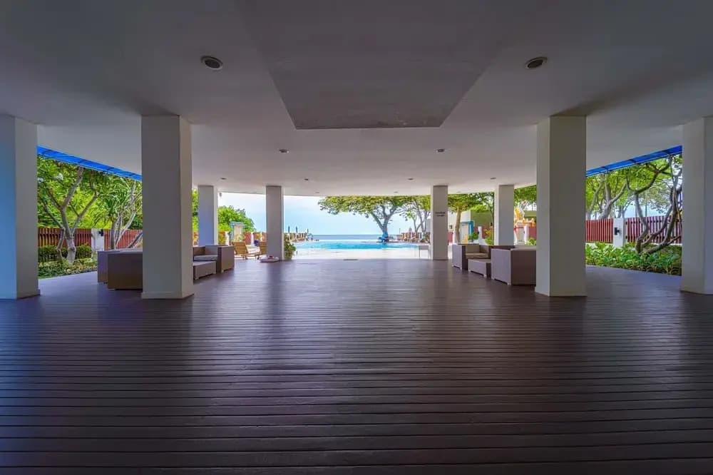 2 Bedroom in Prime Location BSRS - photo 10