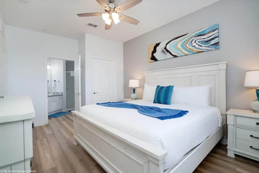 Spacious and Lovely 3BD Unit With Balcony, Close to the Convention Center #3vc309 - photo 6