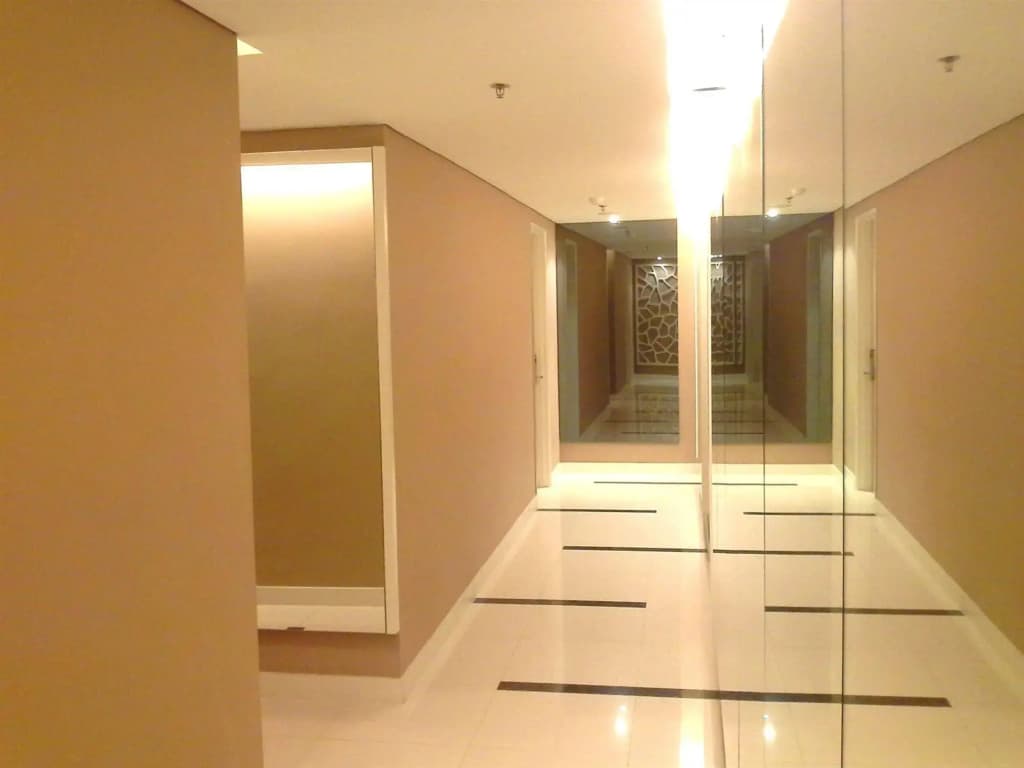 Royal City Hotel - photo 14