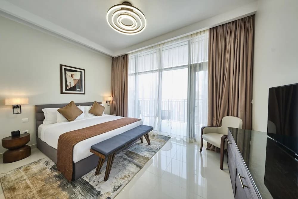 Fantastay Blvd Crescent - photo 5