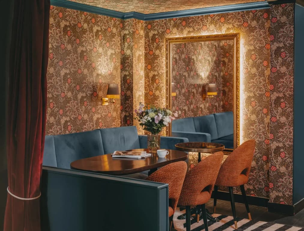 Snob Hotel - photo 27
