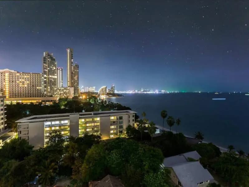 No.707@Park Beach Condominium - photo 6