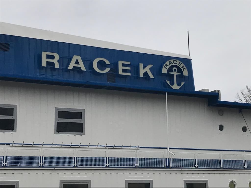 Botel Racek - photo 1