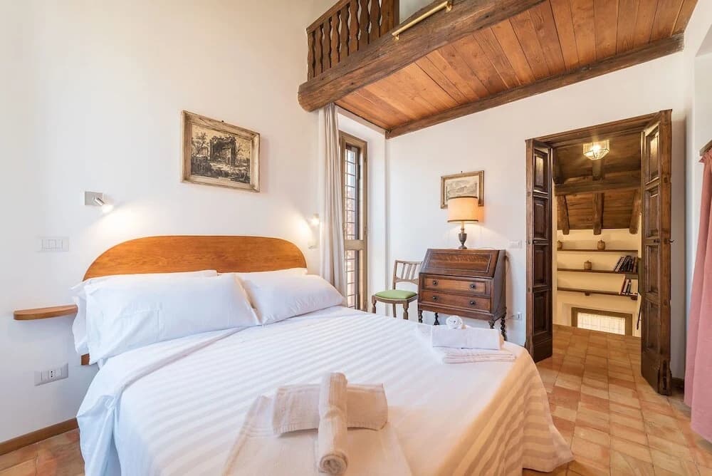 Romeloft Trevi Apartments - photo 2