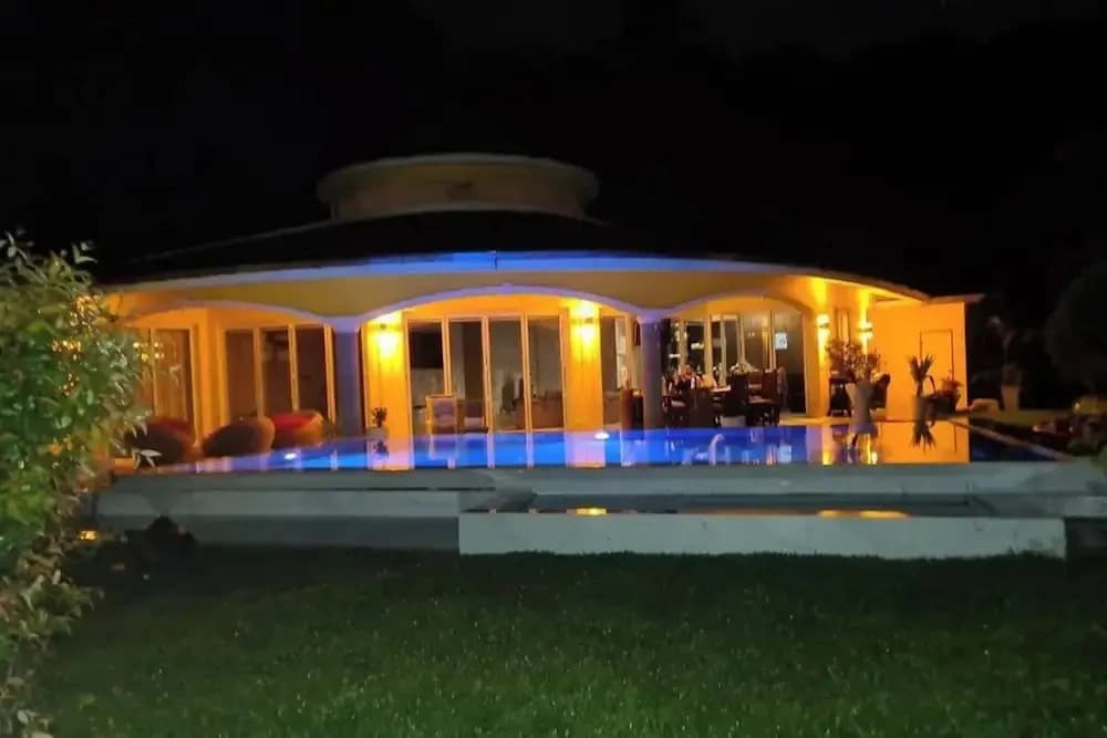 Namo Pool Villa Phuket - photo 15