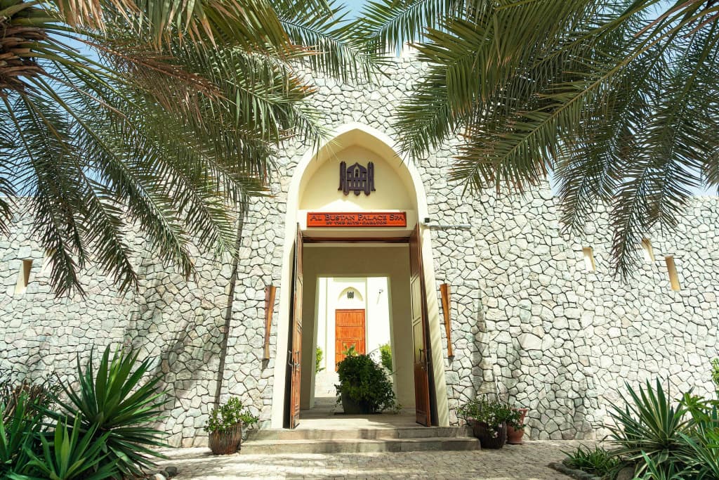 Al Bustan Palace, a Ritz-Carlton Hotel - photo 1