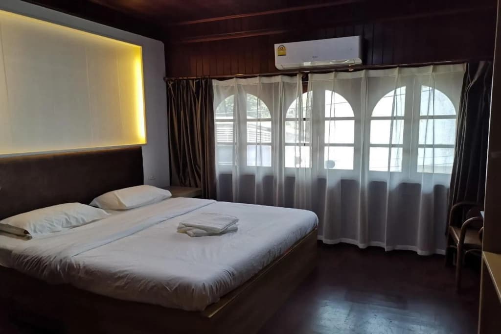OYO 822 Thai Sabai Hotel - photo 4