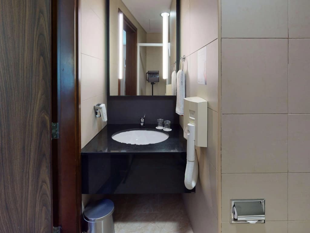 ibis Al Barsha - photo 8