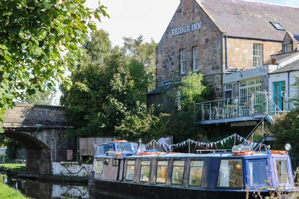 The Bridge Inn - photo 30