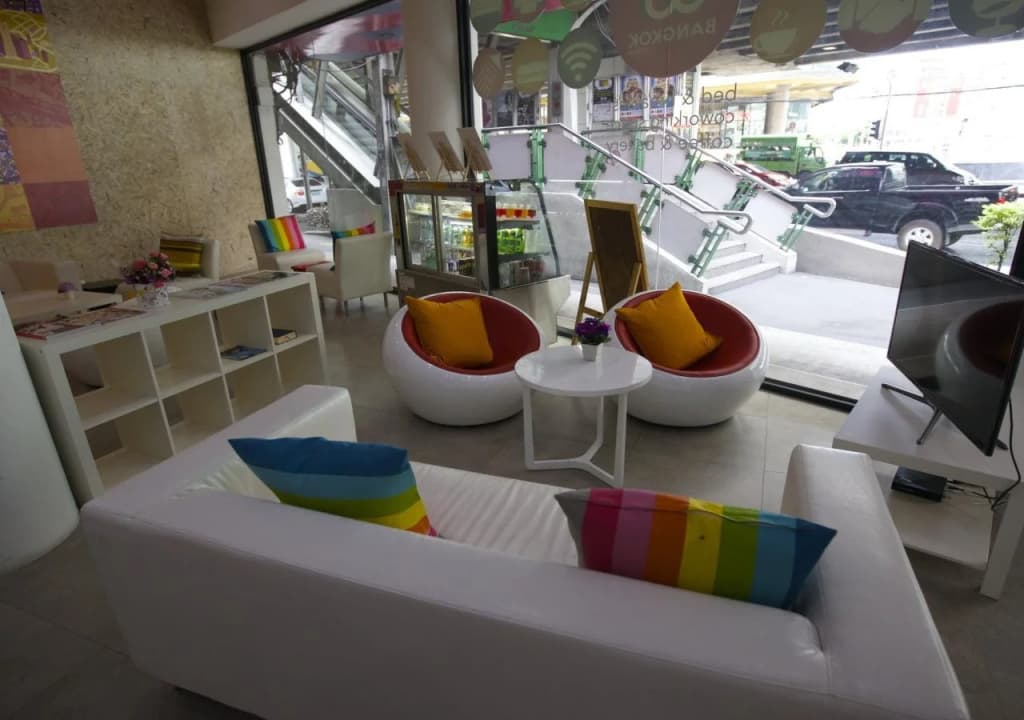 Chill Inn Bangkok - photo 17