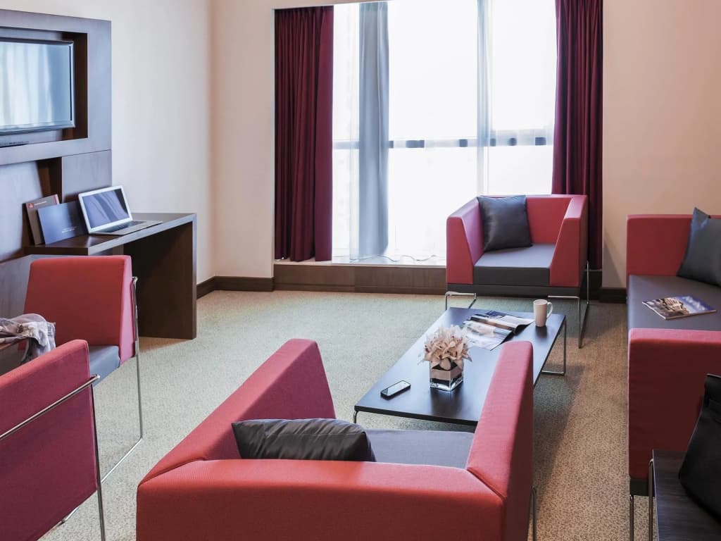 Aparthotel Adagio Fujairah - photo 4