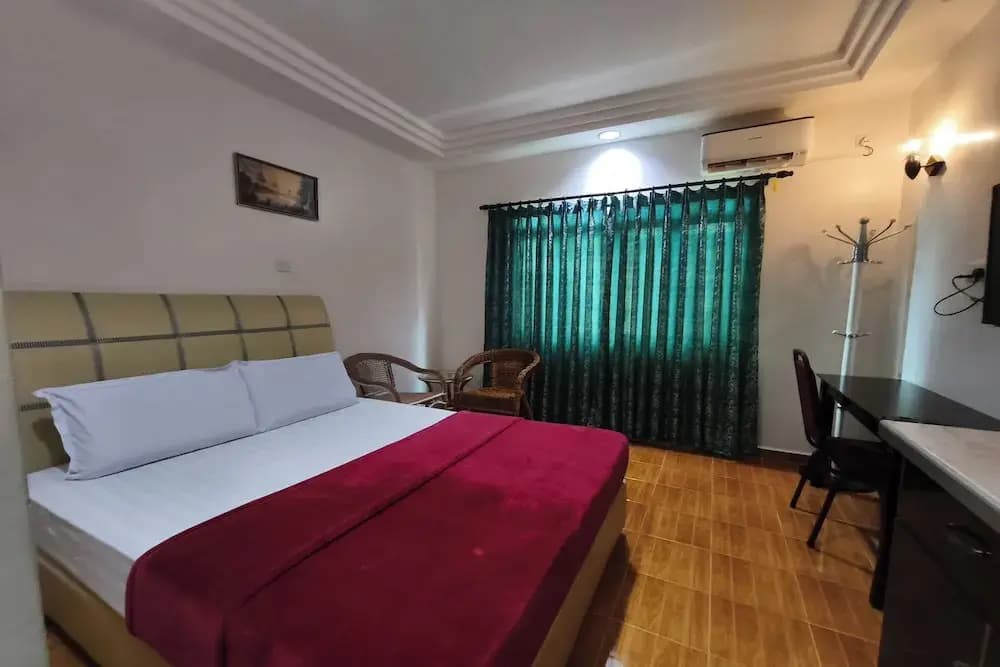 Darul Salam Inn - photo 4