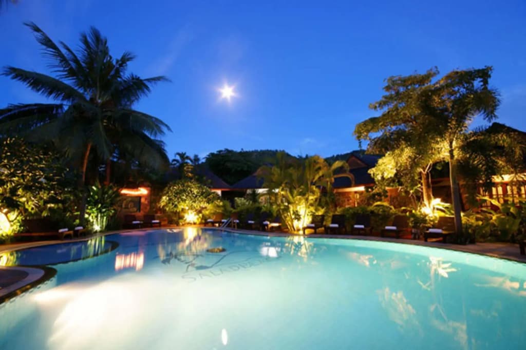 Salad Beach Resort - photo 10