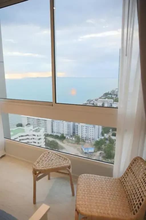 Stunning sunset on 30th floor beach front@Veranda - photo 3