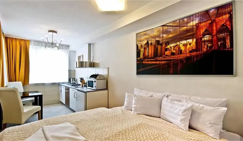 Corvin Lux Aparthotel - photo 2