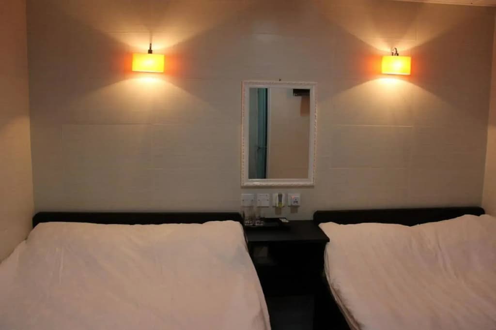 Comfort Guest House - Hostel - photo 15
