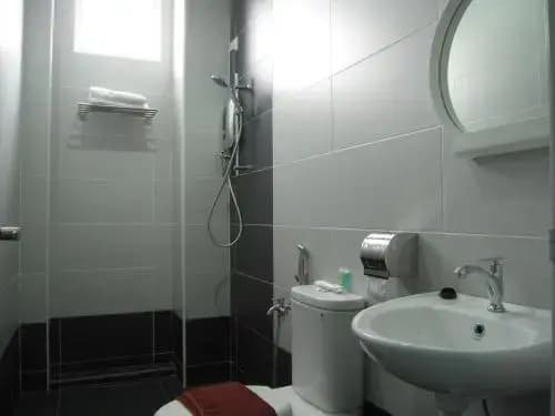 L Hotel - photo 10