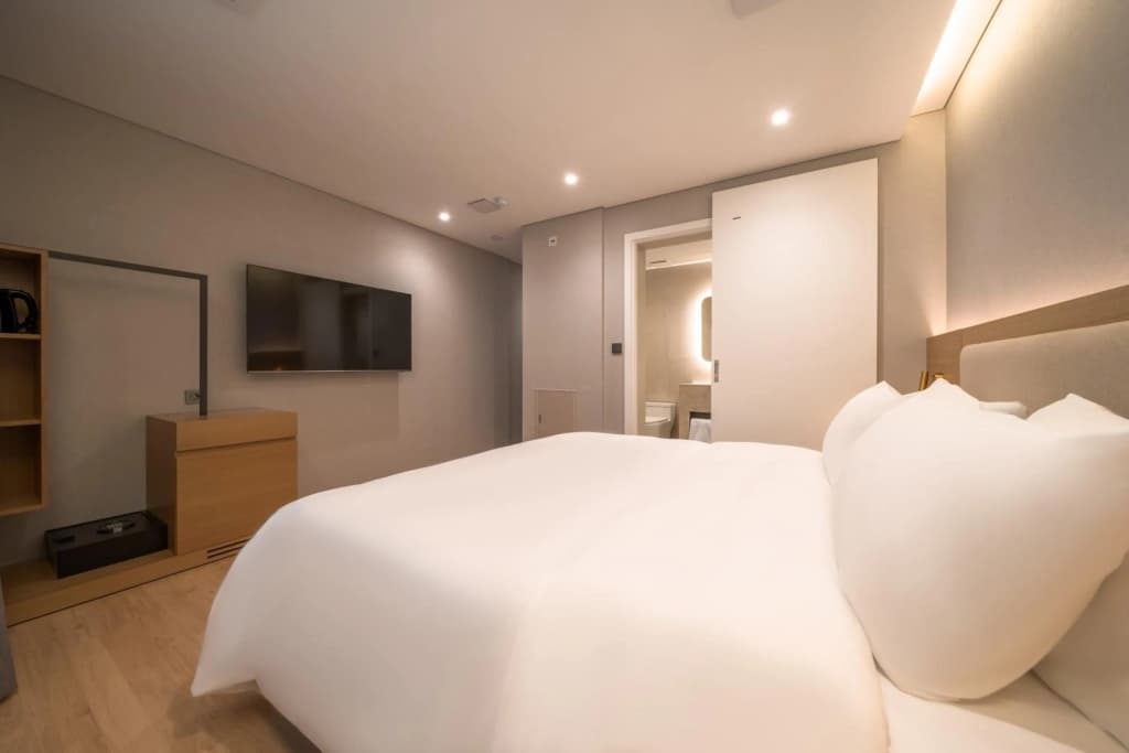 Comfort Inn Yeouido - photo 34