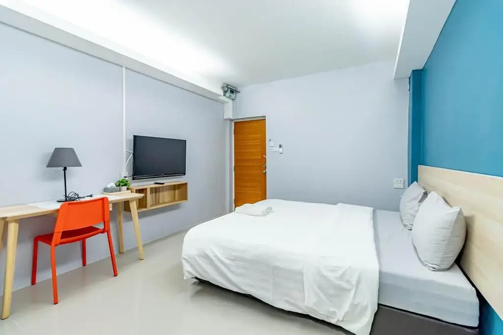 Your Place Hotel - photo 3
