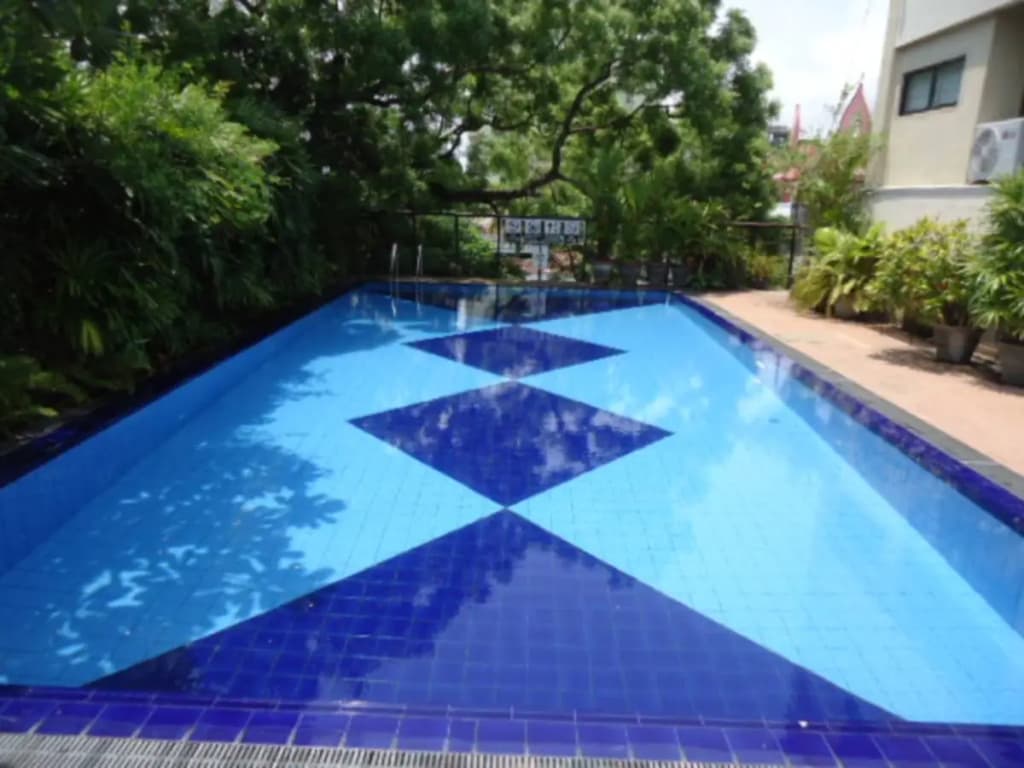 Hotel Sapphire - photo 12
